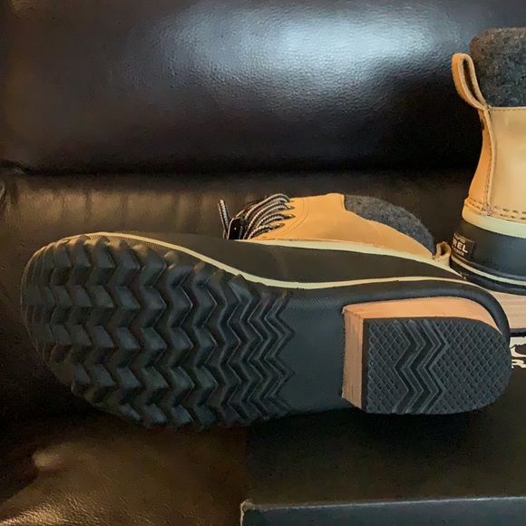 BNIB Box Sorel Slimpack Boots - Picture 12 of 13